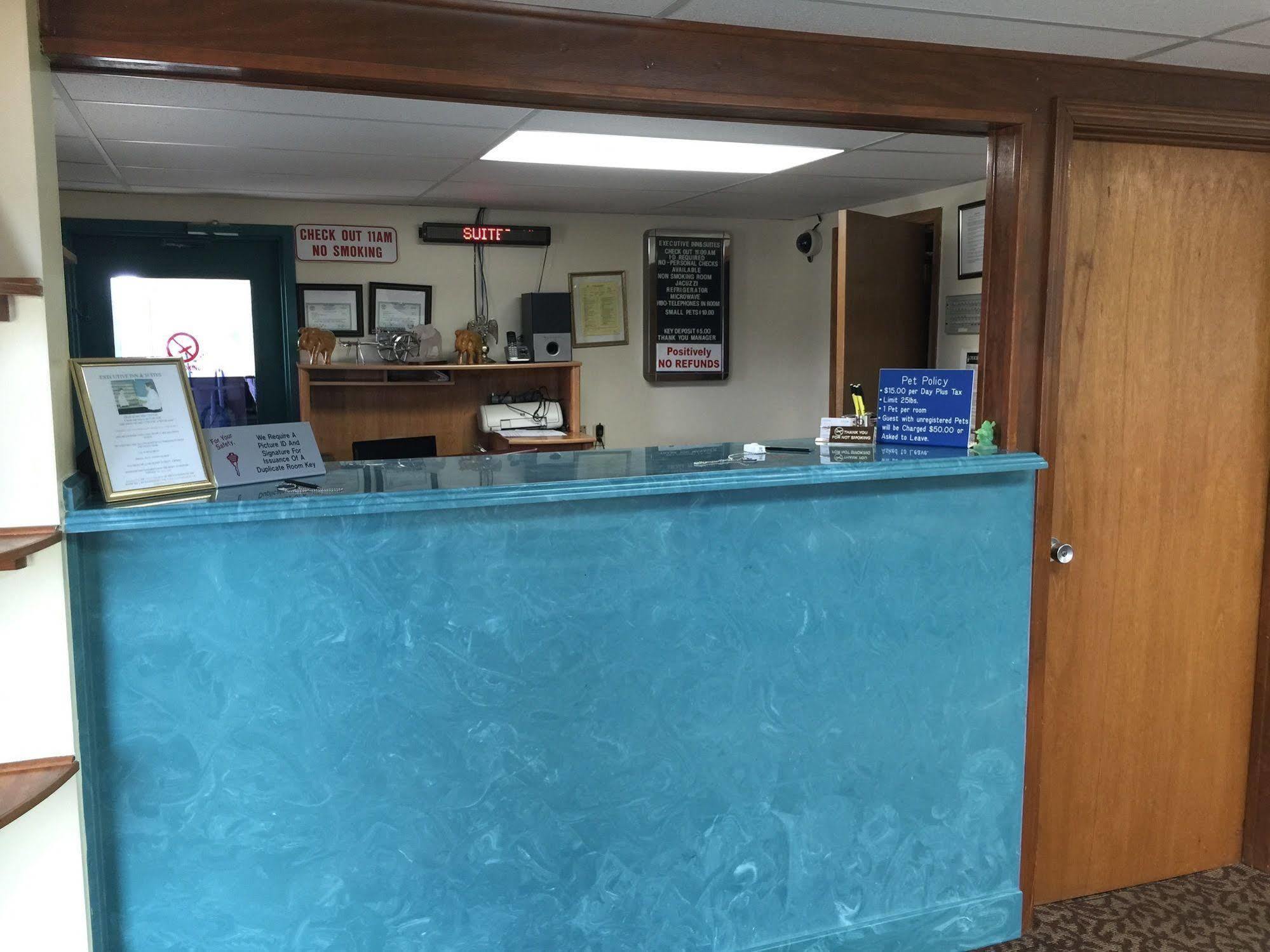 Executive Inn And Suites Dyersburg Zewnętrze zdjęcie